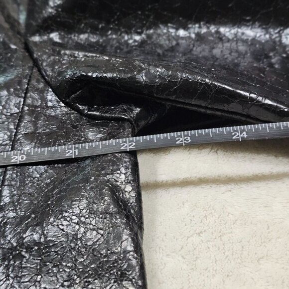 BADEE ✦ Faded ECO Vegan Leather Crop Jacket ✦ OS Black Croc Texture Oversized - Picture 16 of 17